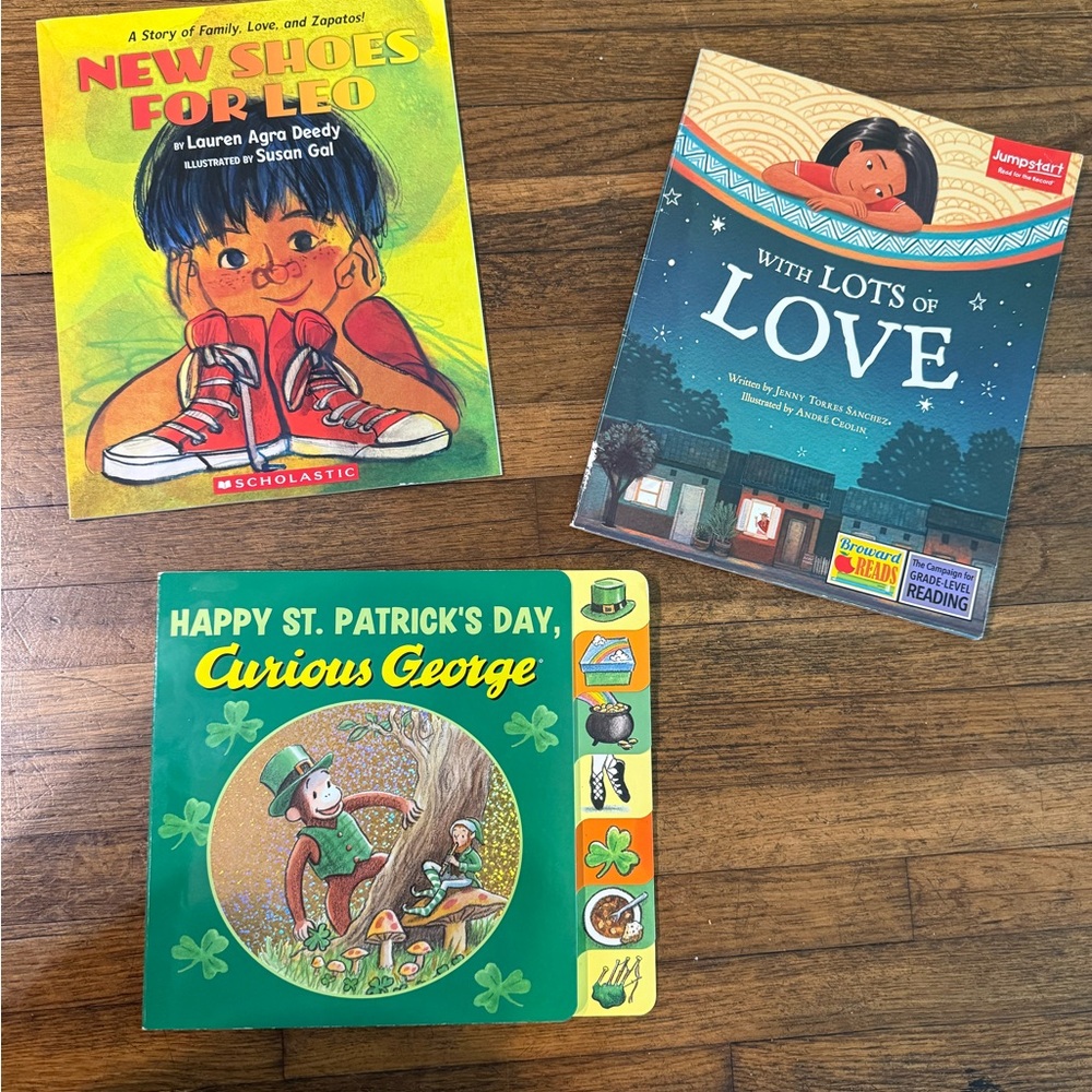 Scholastic Kids Book Set - Colorful Collection